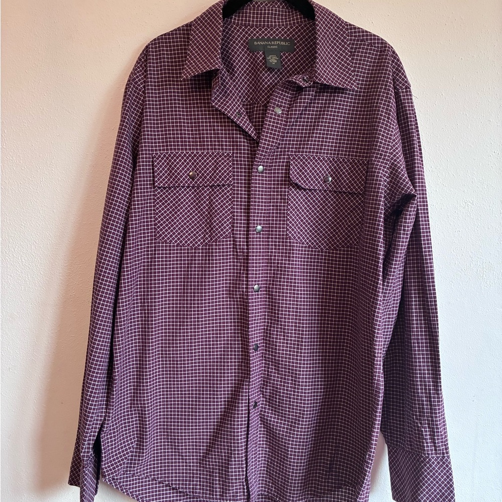 Banana Republic Men's Burgundy Checkered Shirt